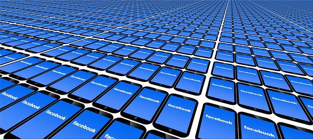 facebook v každém mobilu